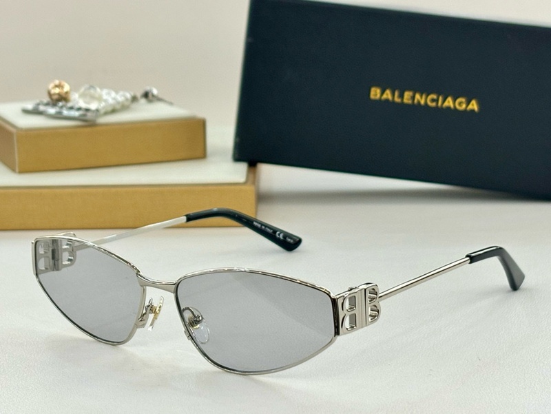 Balenciaga Sunglasses 178